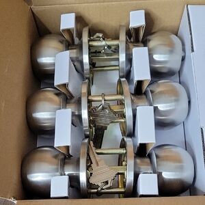 Bestten NWT 3 Pack Door Knob With Lock And Key Satin Nickel